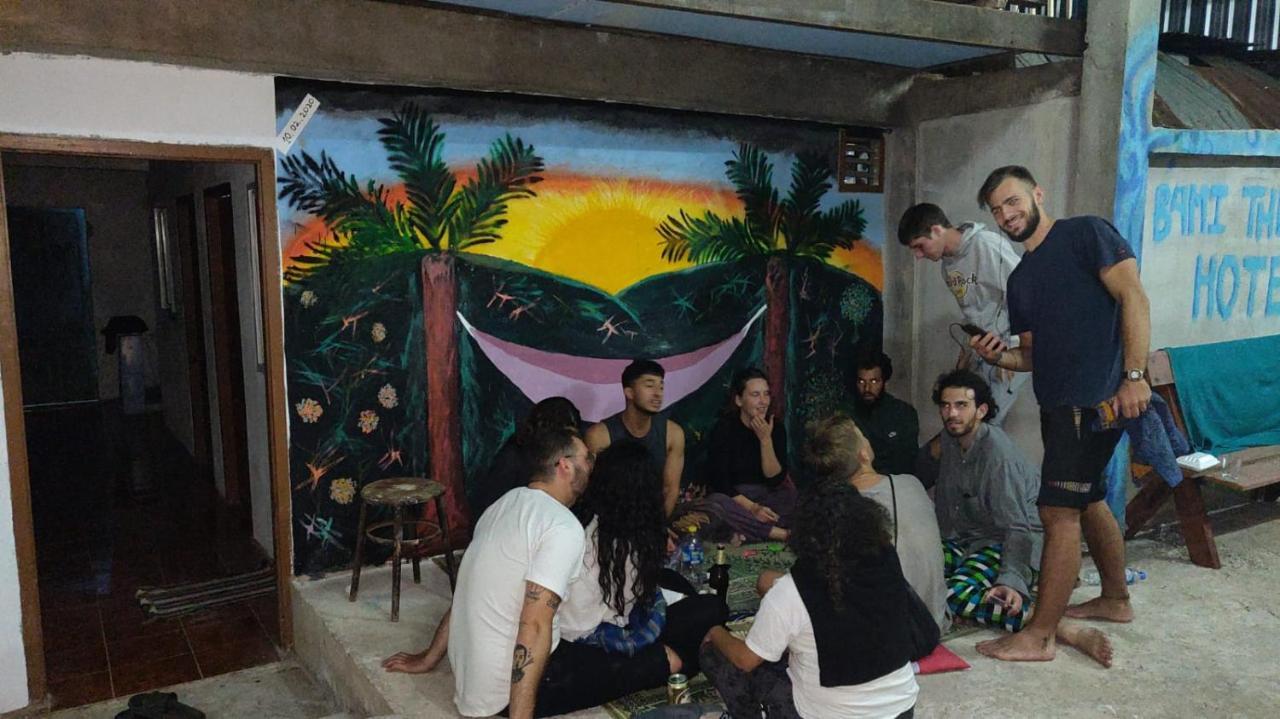Bami Hostel Thakhek Exterior foto
